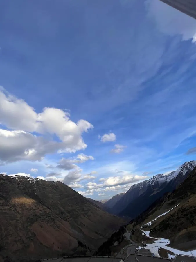 Ski Piau Engaly, Plein Sud Avec Vue Sur Les Pistes A 50 M, Coeur De Station Араньюэт